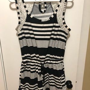 Black white shorts romper